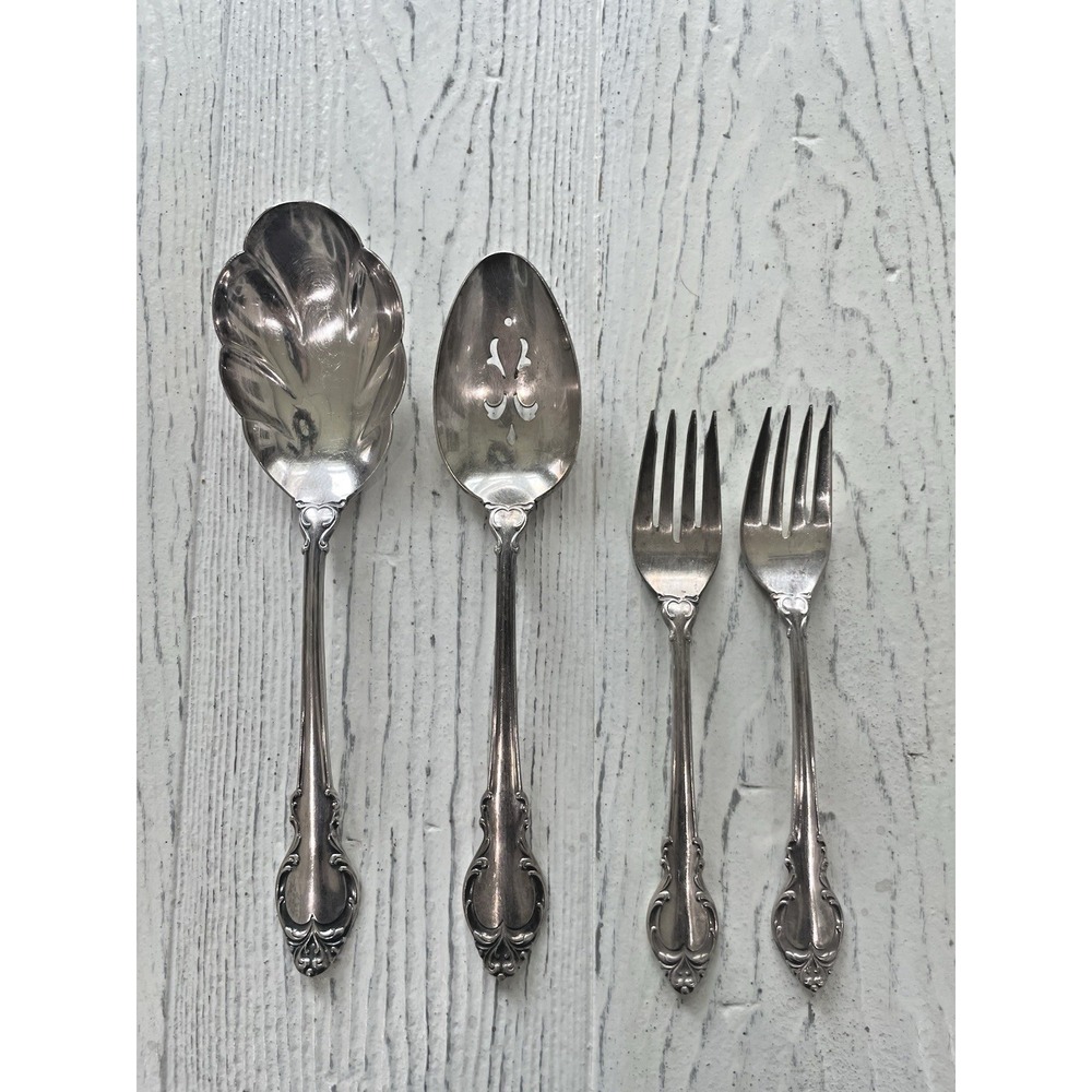 Holmes Edwards SILVER FASHION Silver Plate Serving Spoons/Dessert Forks